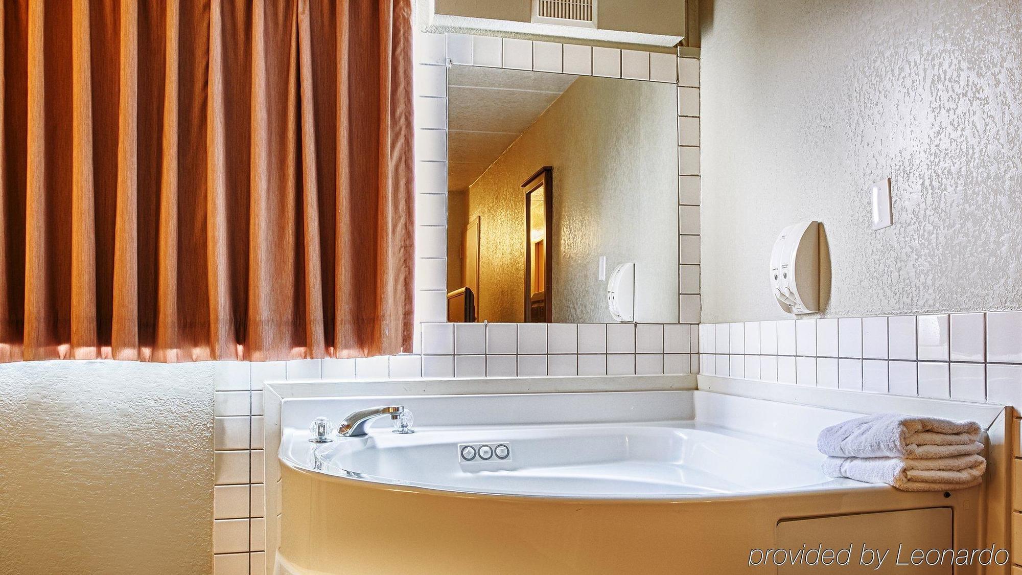 Motel 6-Henderson, Tx Екстериор снимка